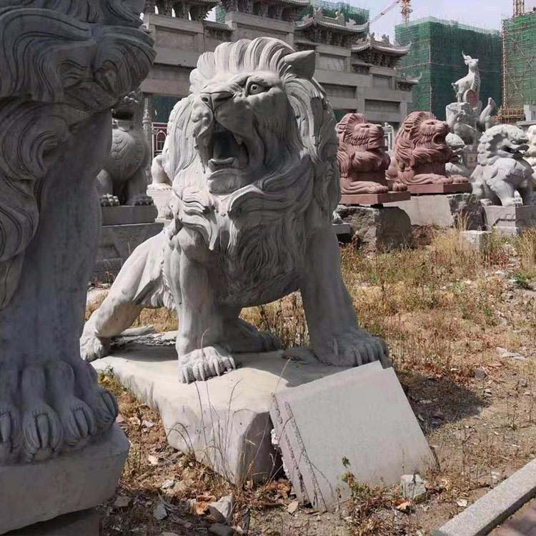 动物石雕