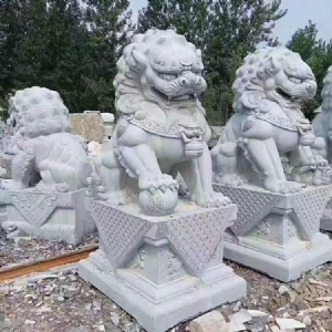 动物石雕