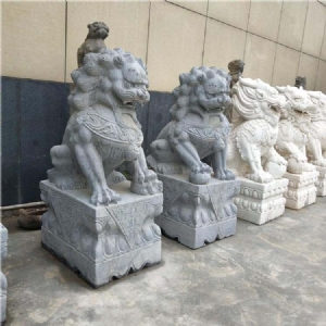 动物石雕