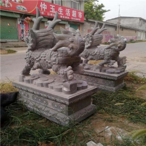 动物石雕
